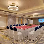 Hotel Deep Clarks Inn Lucknow