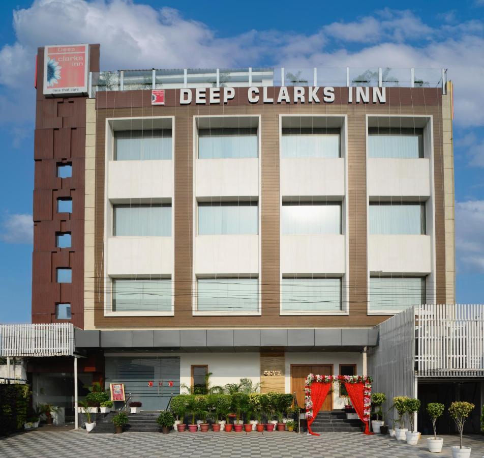 Deep Clarks