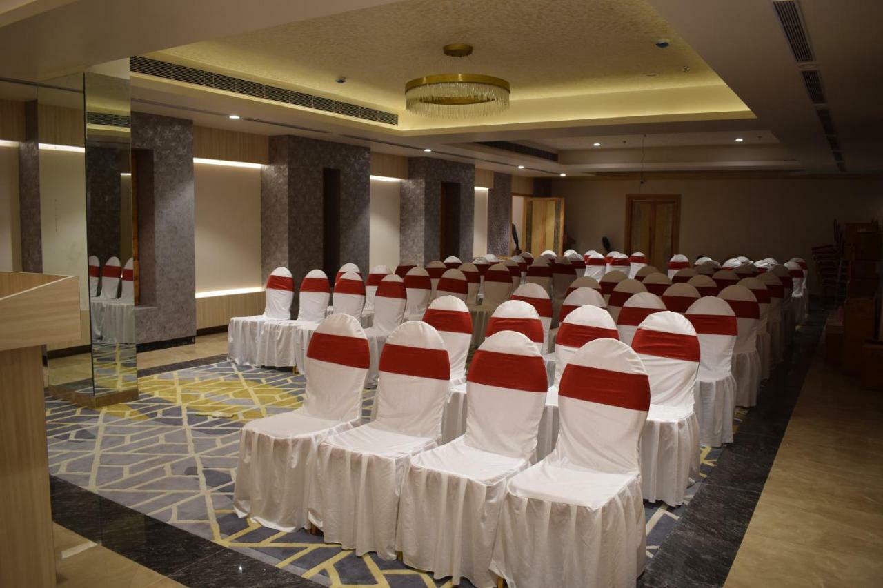 Deep Clarks Hotel 3*